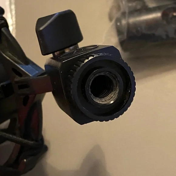 🎤 Audio Technica AT2035 Cardioid Condenser Microphone & Scissor Arm Stand